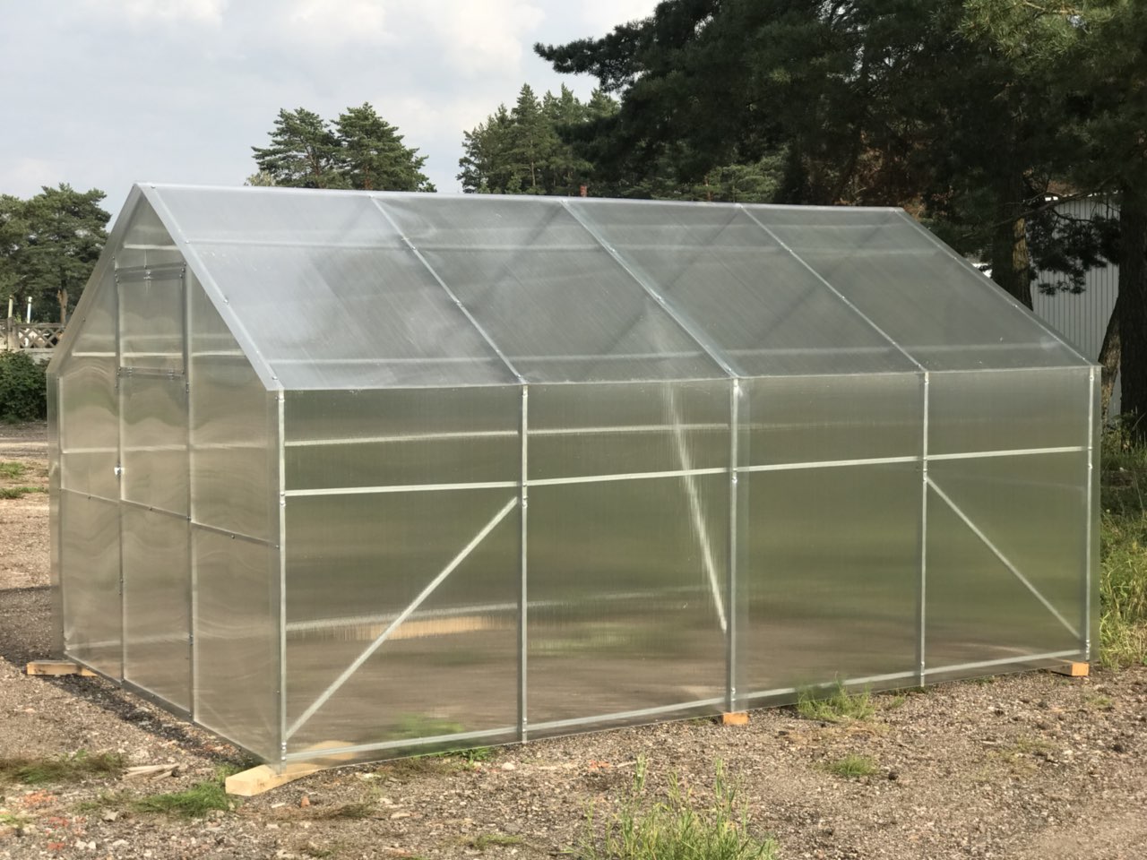 теплица двускатная